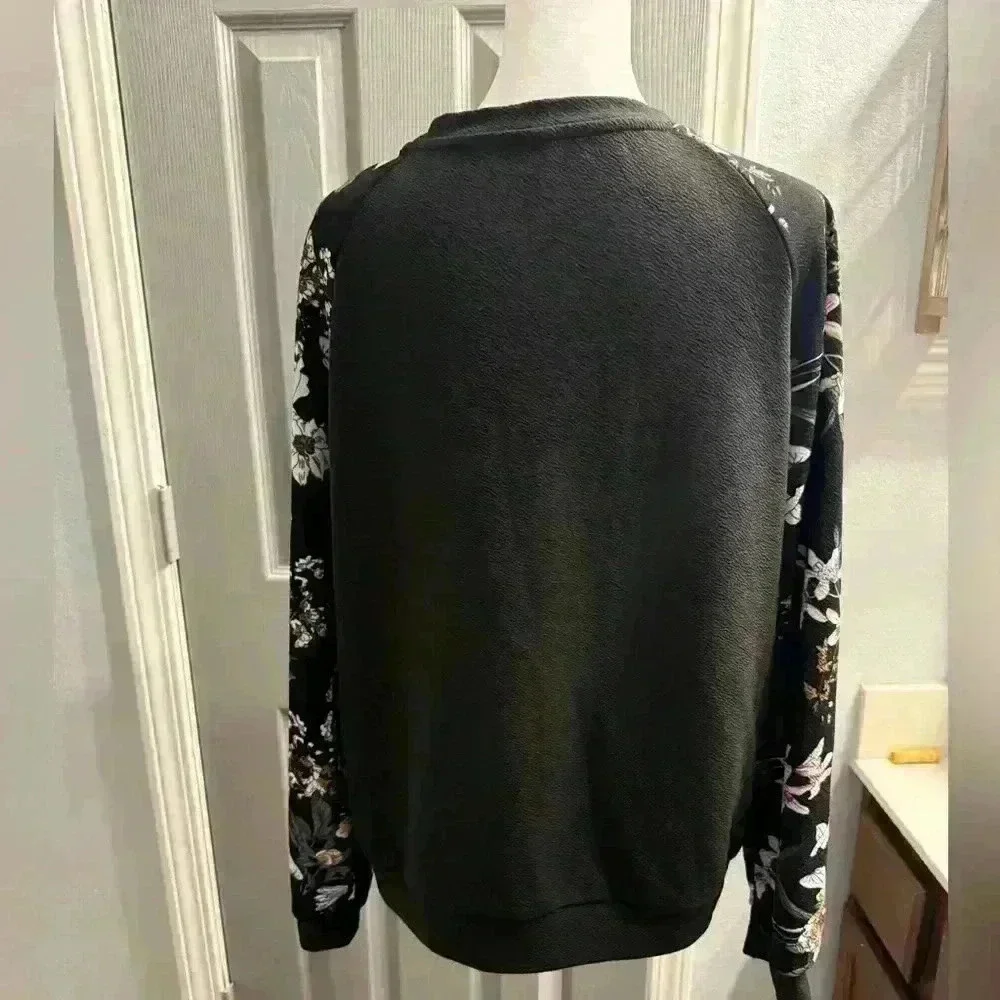 Women’s top with floral Raglan sleeves with waistband NWOT size Large - Picture 6 of 7
